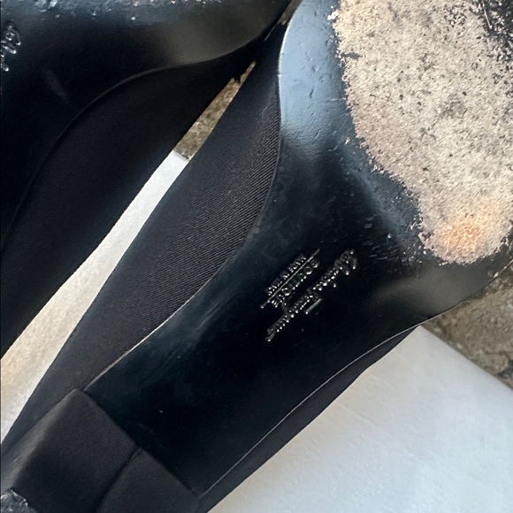 Salvatore Ferragamo Boutique Vintage Slip On Mule Pumps in Black Size 9 - Picture 7 of 7